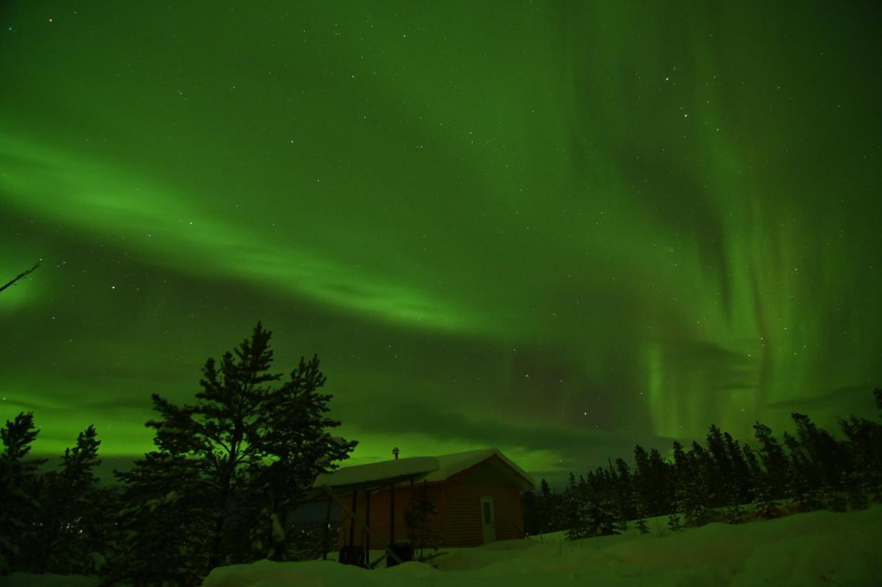 Kaleido Lodge Yukon Уайтхорс Екстериор снимка