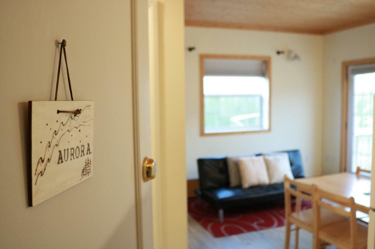 Kaleido Lodge Yukon Уайтхорс Екстериор снимка