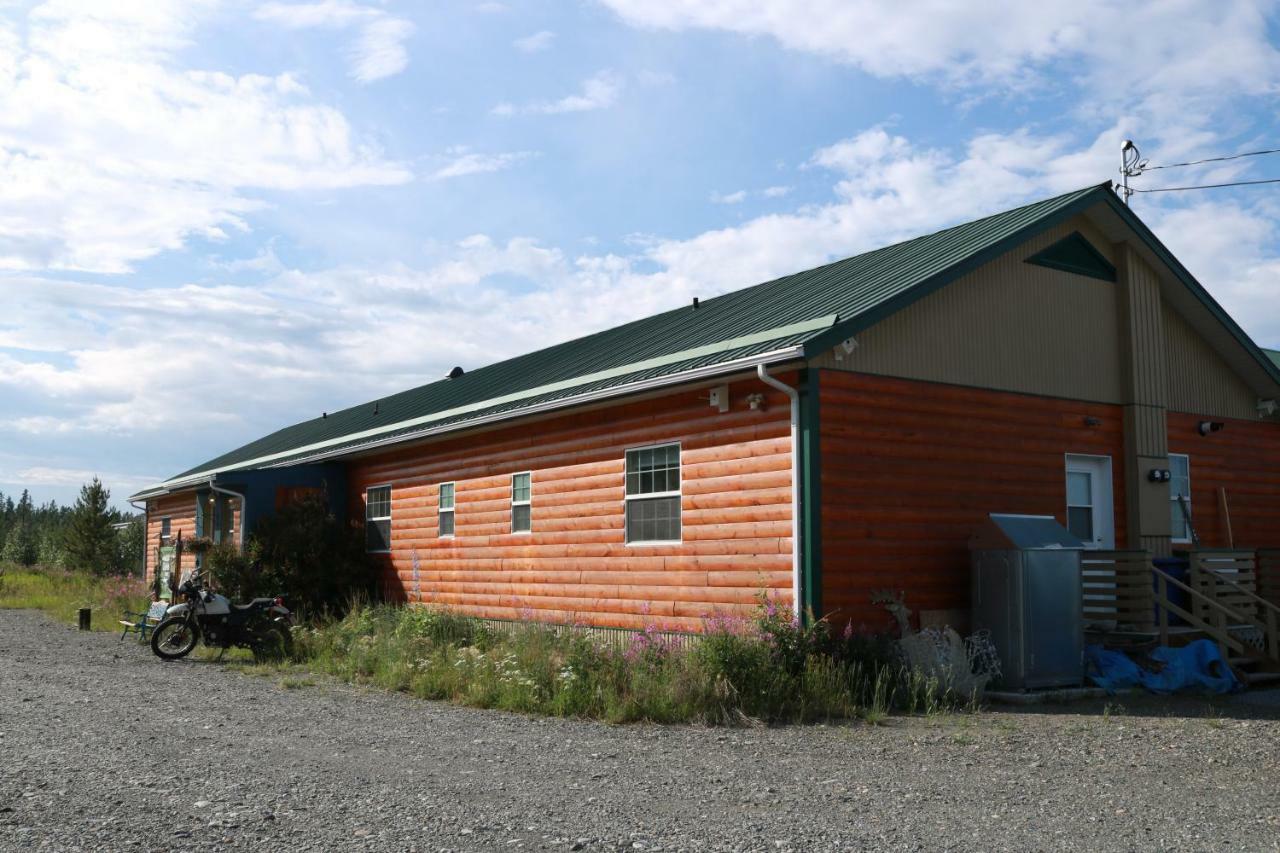 Kaleido Lodge Yukon Уайтхорс Екстериор снимка